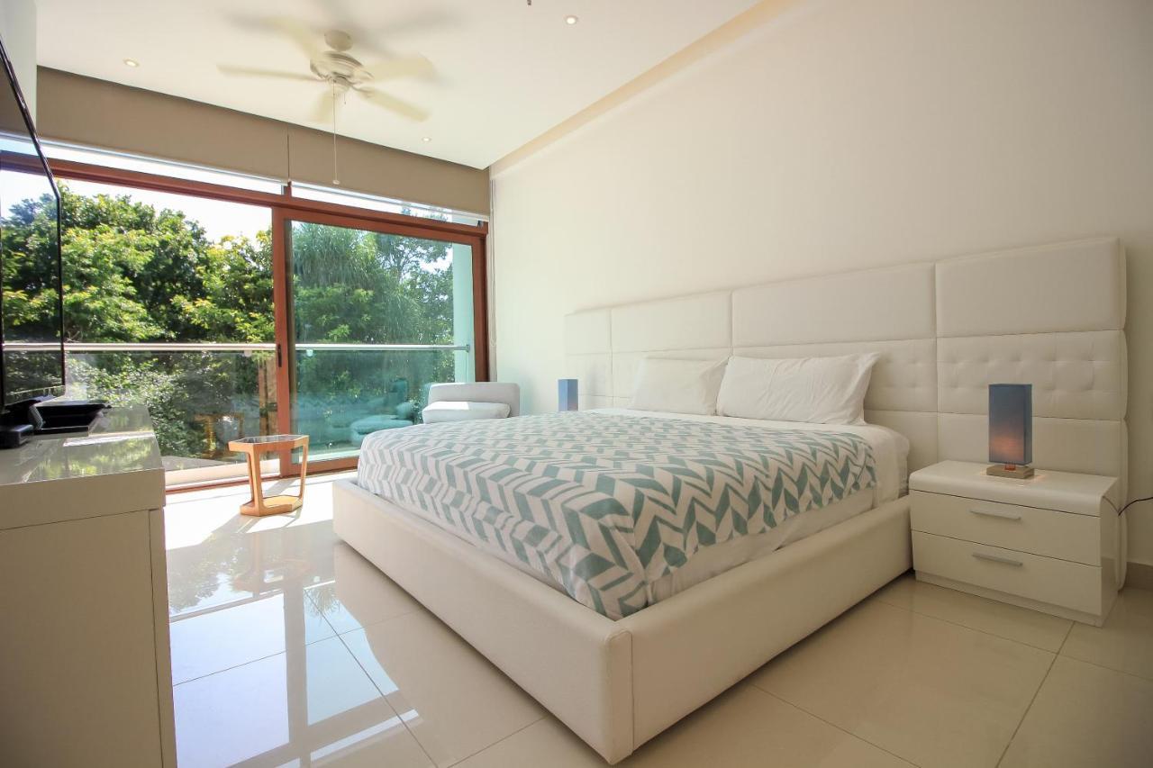 Elegant Stylish Condo Golf Course View Fantastic Private Balcomy Amazing Amenities Akumal Eksteriør billede